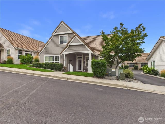 Property photo for 1494 Eastmont Avenue #22, East Wenatchee photo 3