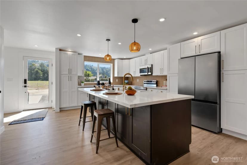 Property photo for 16221 75th Street E, Sumner photo 7