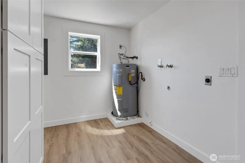 Property photo for 16221 75th Street E, Sumner photo 27