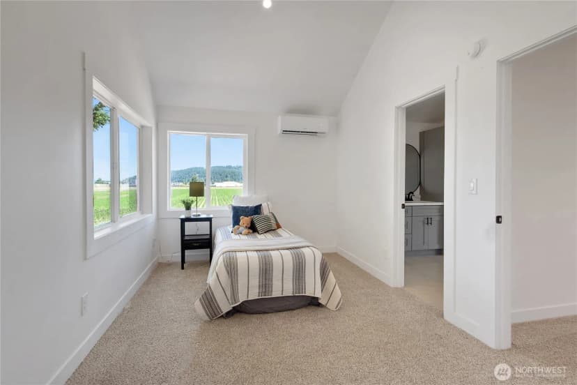 Property photo for 16221 75th Street E, Sumner photo 21