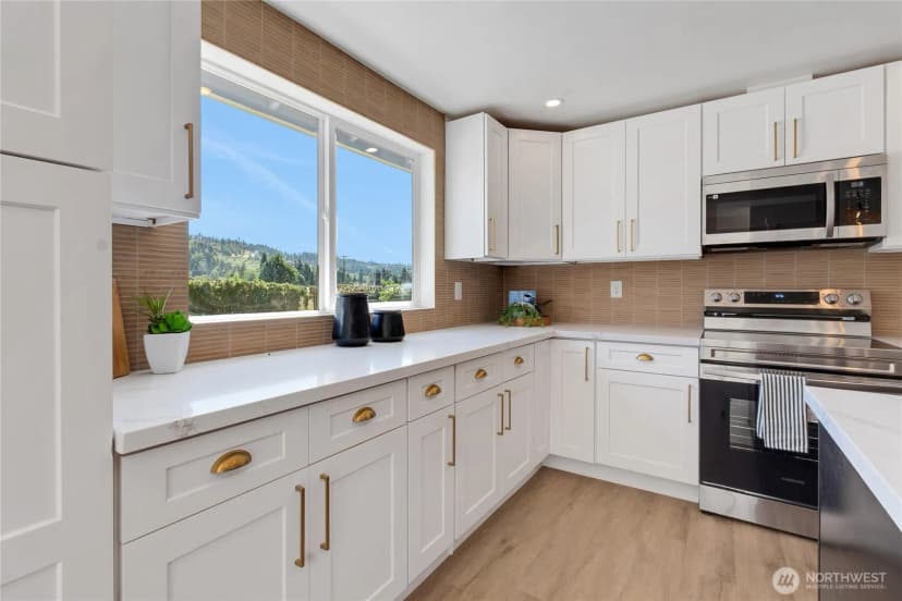 Property photo for 16221 75th Street E, Sumner photo 8