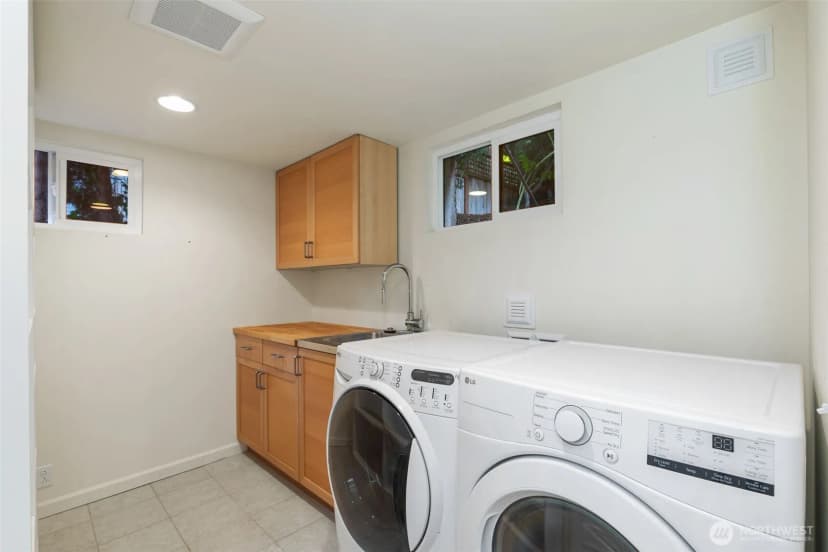 Property photo for 9602 26th Avenue Nw, Seattle photo 17