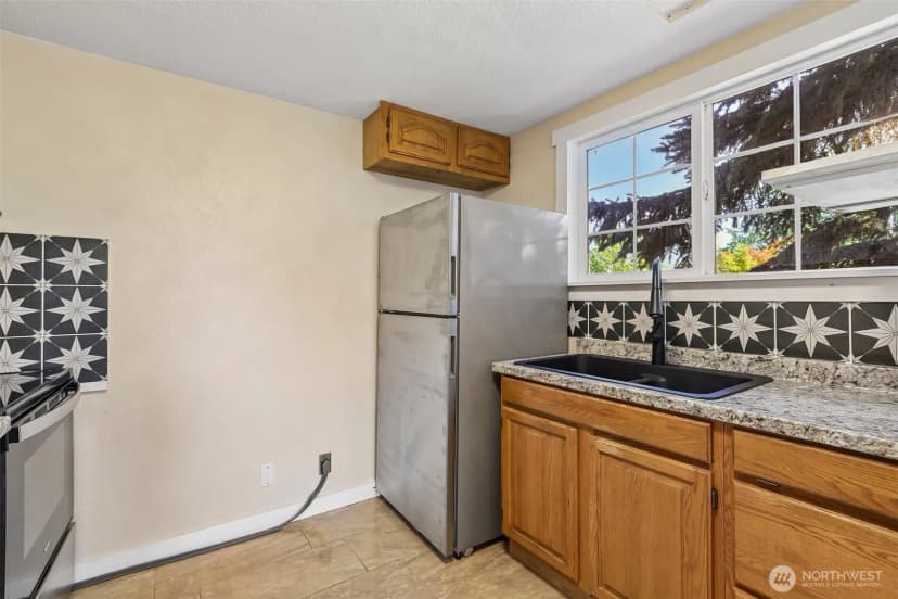Property photo for 807 Columbia Street, Kelso photo 36
