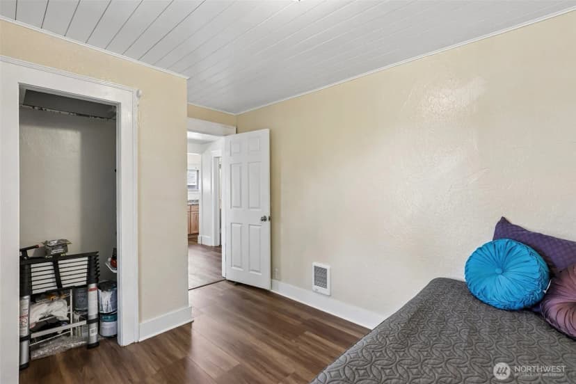 Property photo for 807 Columbia Street, Kelso photo 19