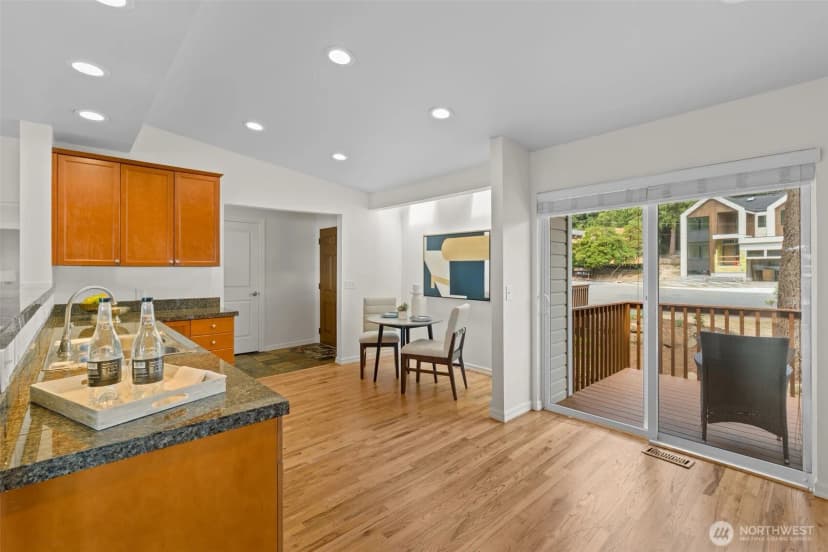 Property photo for 16639 Se 26th Place, Bellevue photo 15