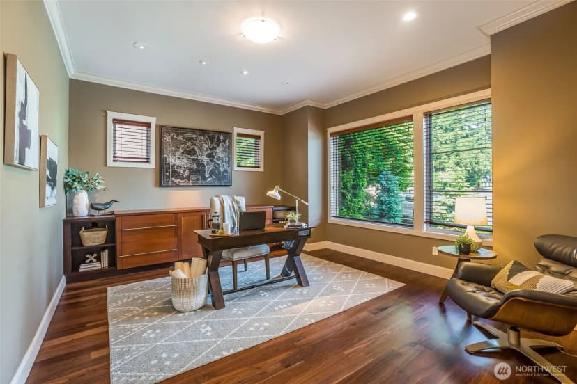 Property photo for 317 1st Street, Kirkland photo 8