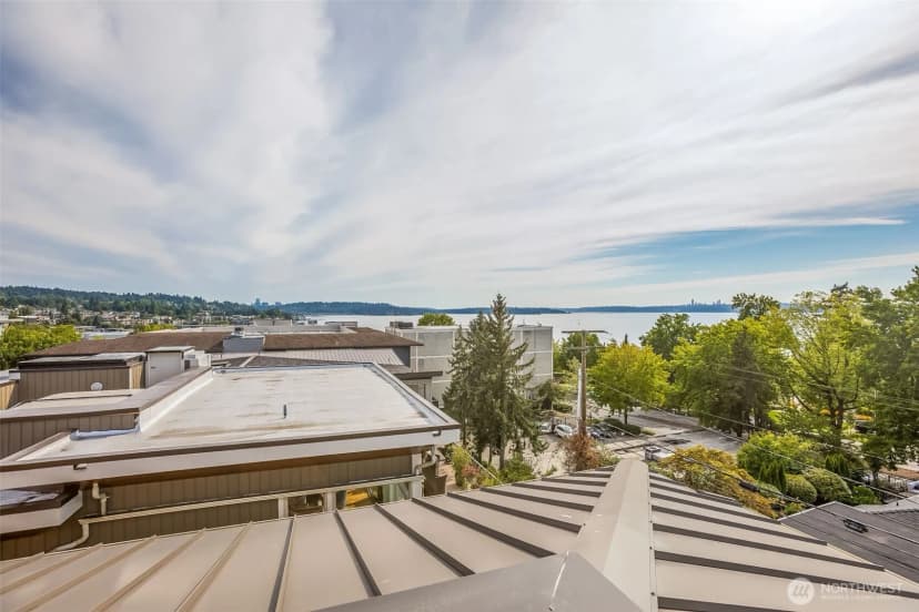 Property photo for 317 1st Street, Kirkland photo 40