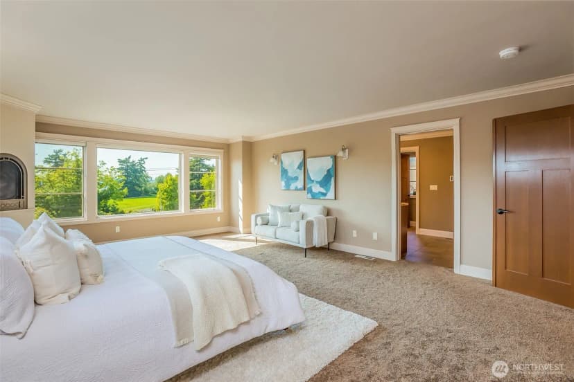 Property photo for 317 1st Street, Kirkland photo 21