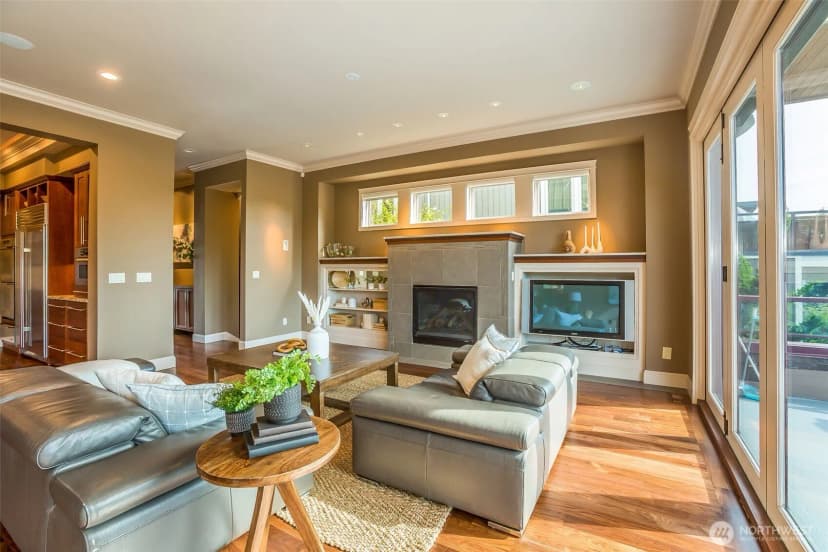 Property photo for 317 1st Street, Kirkland photo 17