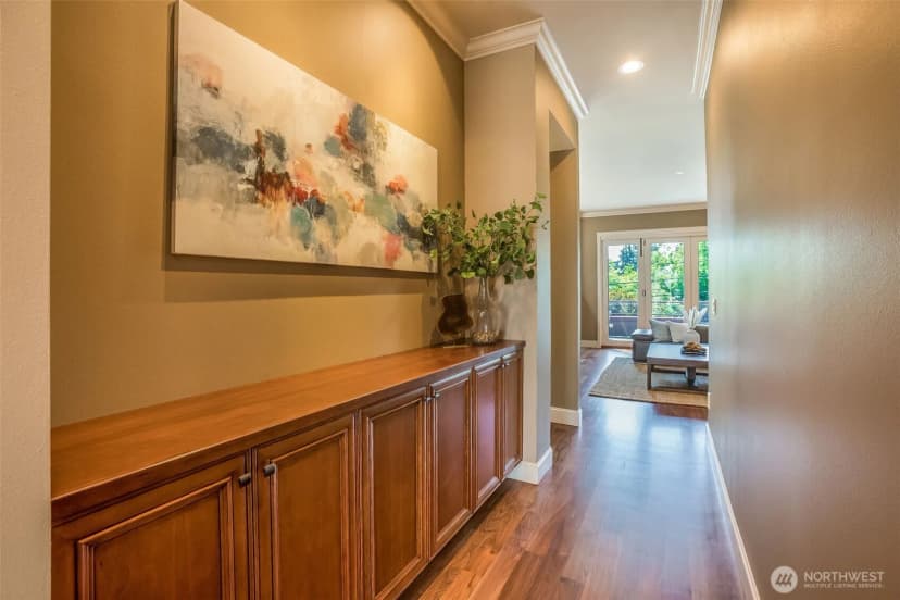 Property photo for 317 1st Street, Kirkland photo 9