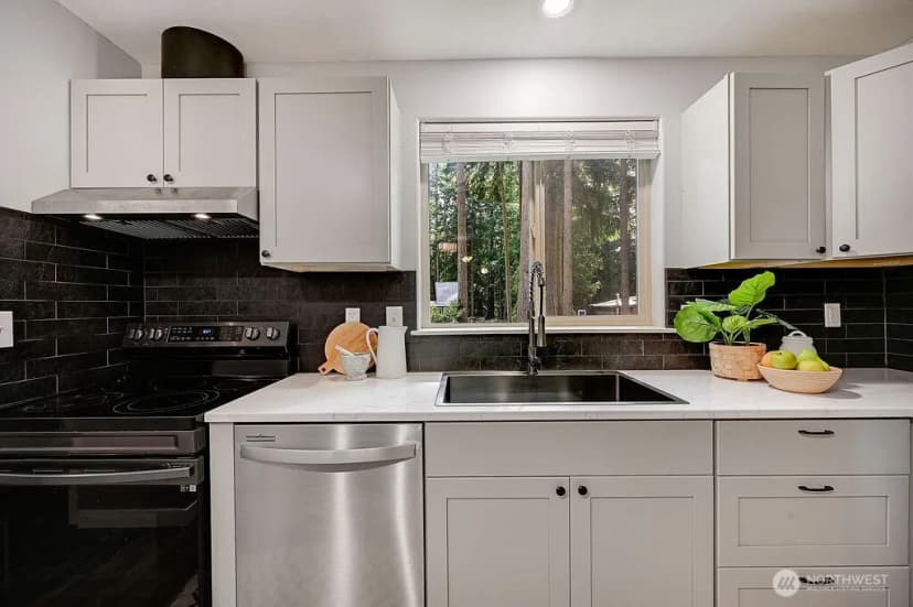 Property photo for 52 Penny Lane, Port Townsend photo 19