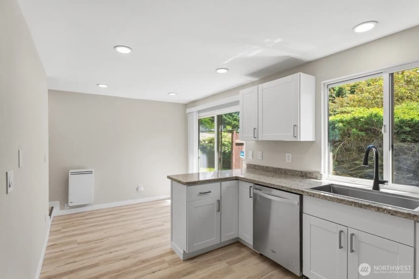 Property photo for 5311 188th Street Sw #c-10, Lynnwood photo 5