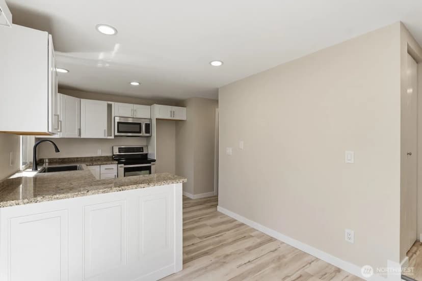 Property photo for 5311 188th Street Sw #c-10, Lynnwood photo 13