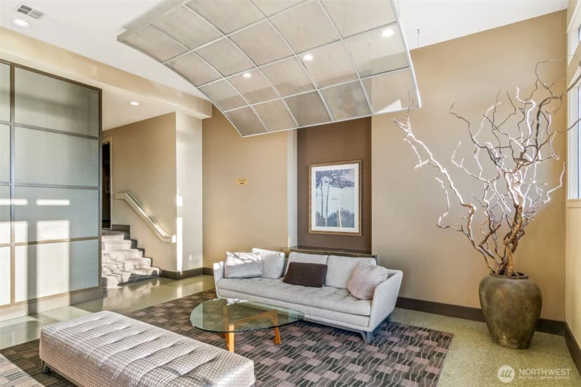 Property photo for 2000 Alaskan Way #543, Seattle photo 6