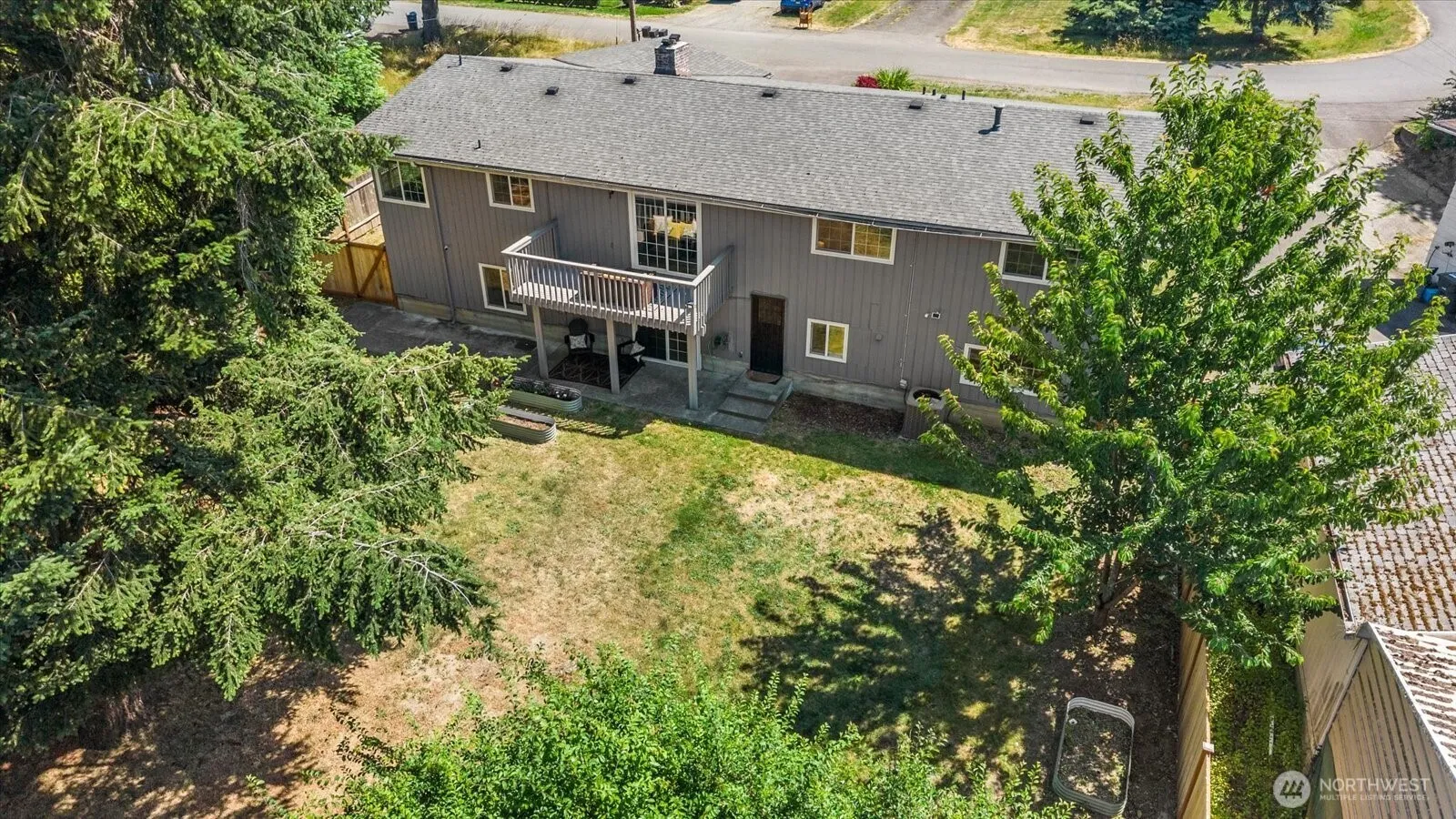 Property photo for 21639 104th Place Se, Kent photo 35
