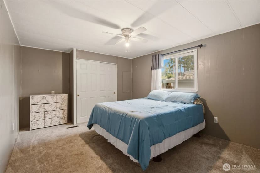 Property photo for 7301 Ne 175th Street #101, Kenmore photo 18