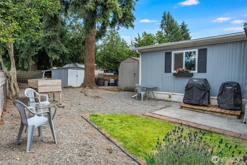 Property photo for 7301 Ne 175th Street #101, Kenmore photo 26