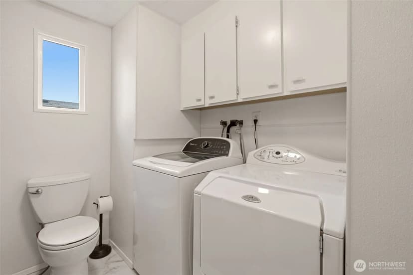 Property photo for 7301 Ne 175th Street #101, Kenmore photo 22