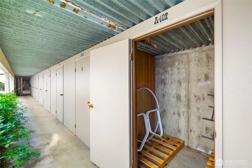 Property photo for 3650 26th Place W #402a, Seattle photo 36