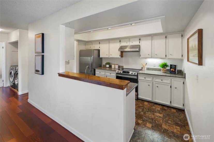 Property photo for 3650 26th Place W #402a, Seattle photo 13