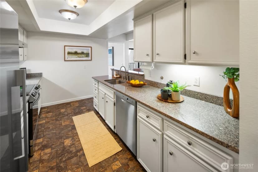 Property photo for 3650 26th Place W #402a, Seattle photo 12