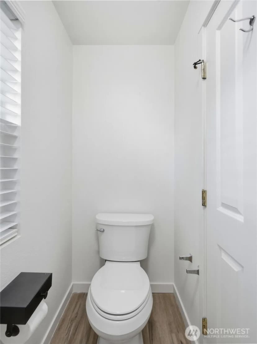 Property photo for 4109 S 220th Place #18, Kent photo 24
