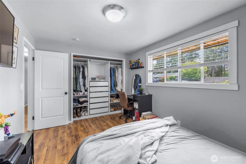 Property photo for 1580 Ne 11th Avenue, Oak Harbor photo 19