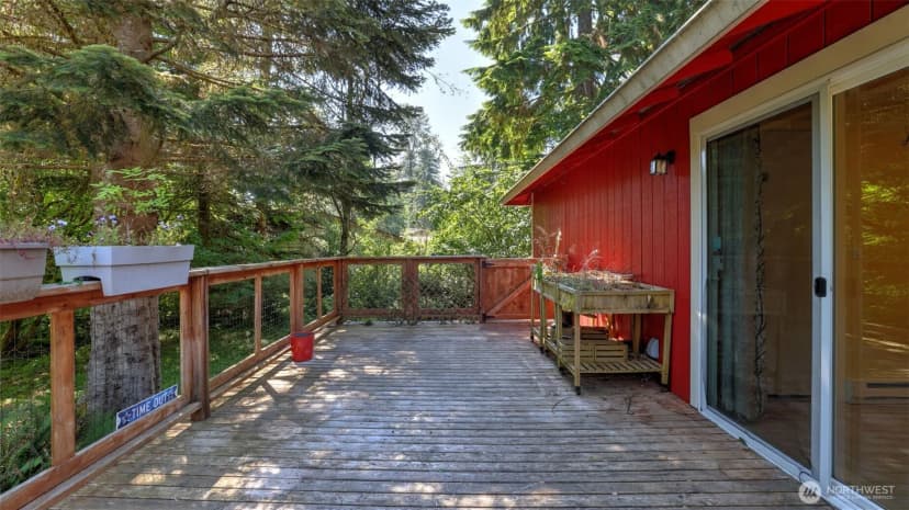 Property photo for 17140 424th Avenue Se, North Bend photo 21
