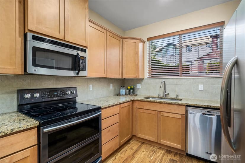 Property photo for 16528 2nd Park Se, Bothell photo 10