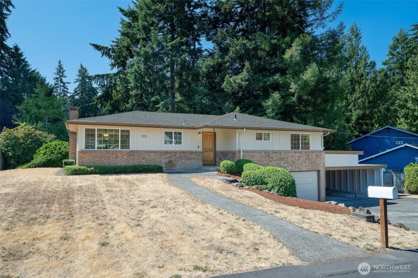 Property photo for 9804 241st Place Sw, Edmonds photo 2