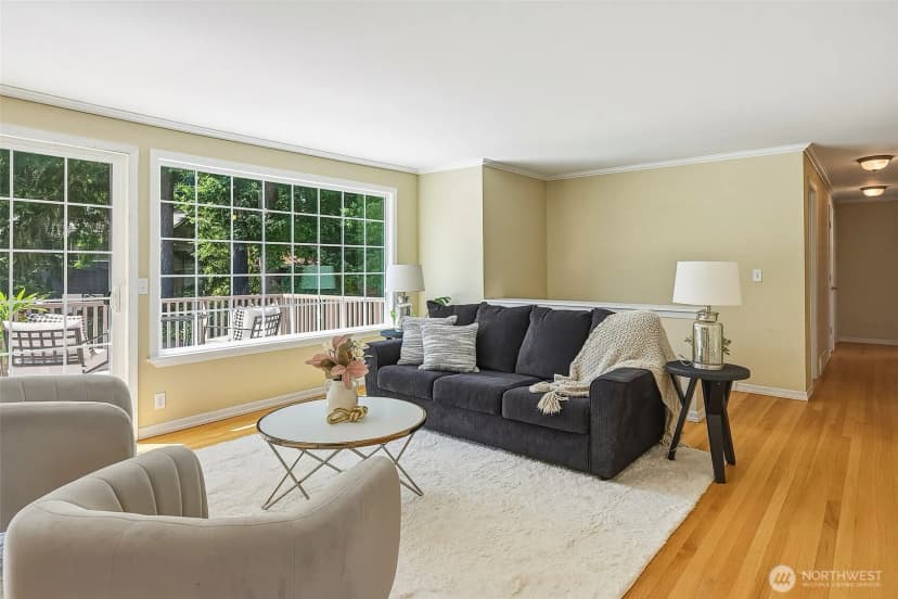 Property photo for 9804 241st Place Sw, Edmonds photo 8