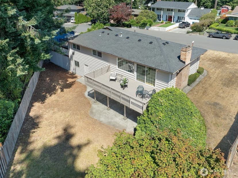 Property photo for 9804 241st Place Sw, Edmonds photo 35