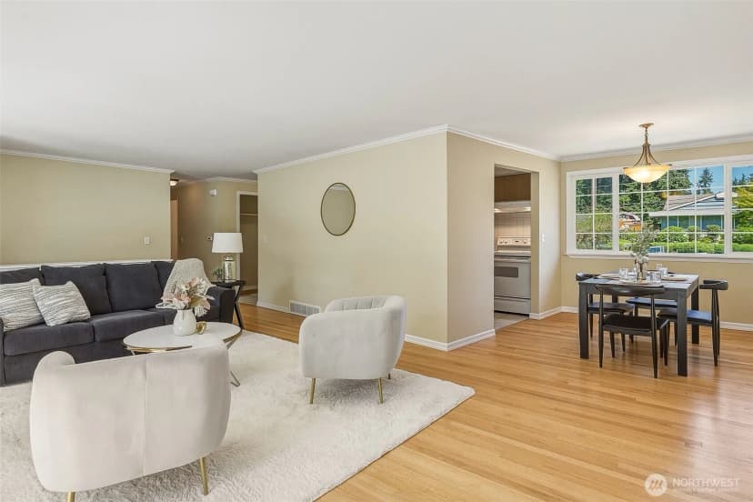 Property photo for 9804 241st Place Sw, Edmonds photo 10