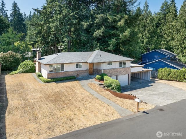 Property photo for 9804 241st Place Sw, Edmonds photo 4