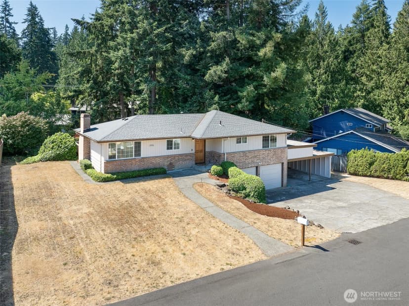 Property photo for 9804 241st Place Sw, Edmonds photo 4