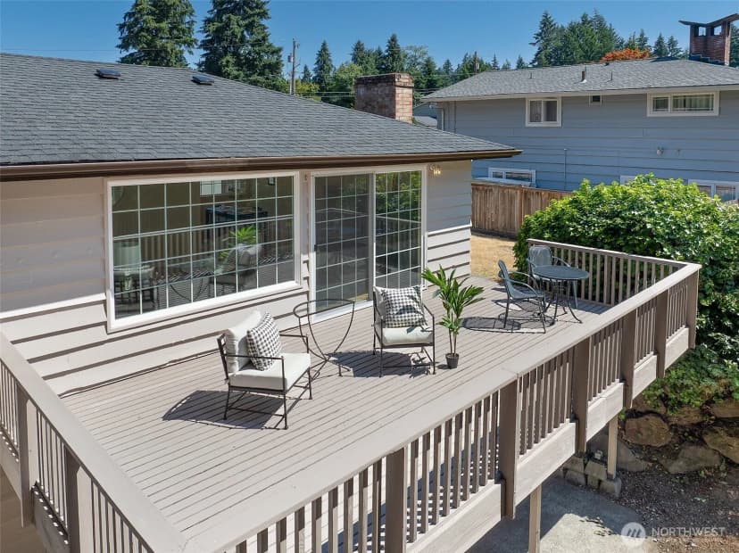 Property photo for 9804 241st Place Sw, Edmonds photo 33