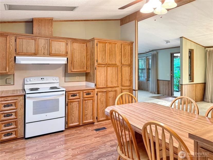 Property photo for 2500 S 370th Street #163, Federal Way photo 13