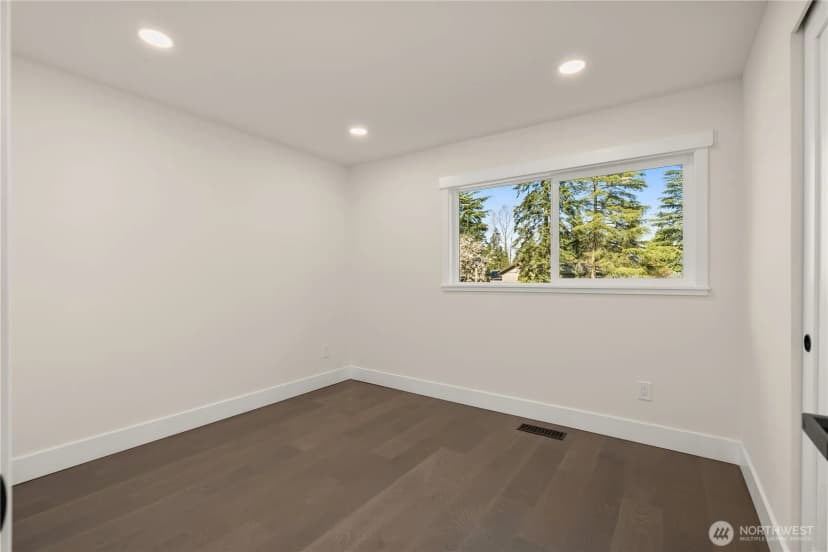 Property photo for 10811 Ne 154th Court, Bothell photo 21