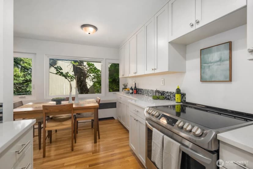 Property photo for 632 13th Avenue E #19, Seattle photo 18