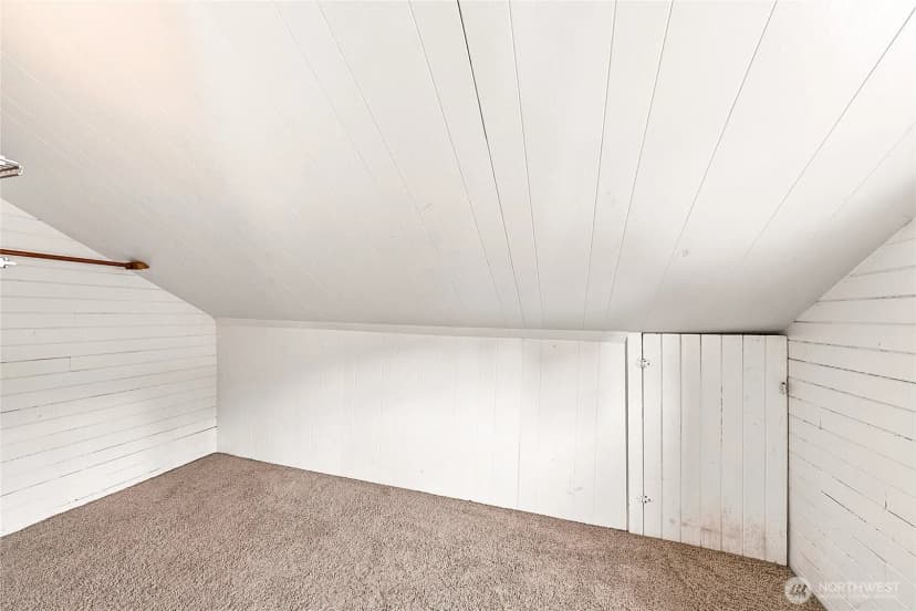 Property photo for 400 Cedar Avenue S, Renton photo 27