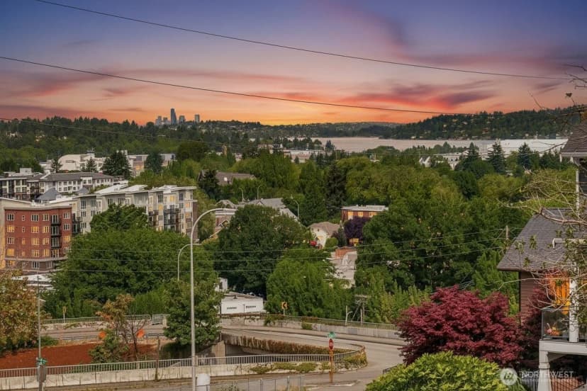 Property photo for 400 Cedar Avenue S, Renton photo 34