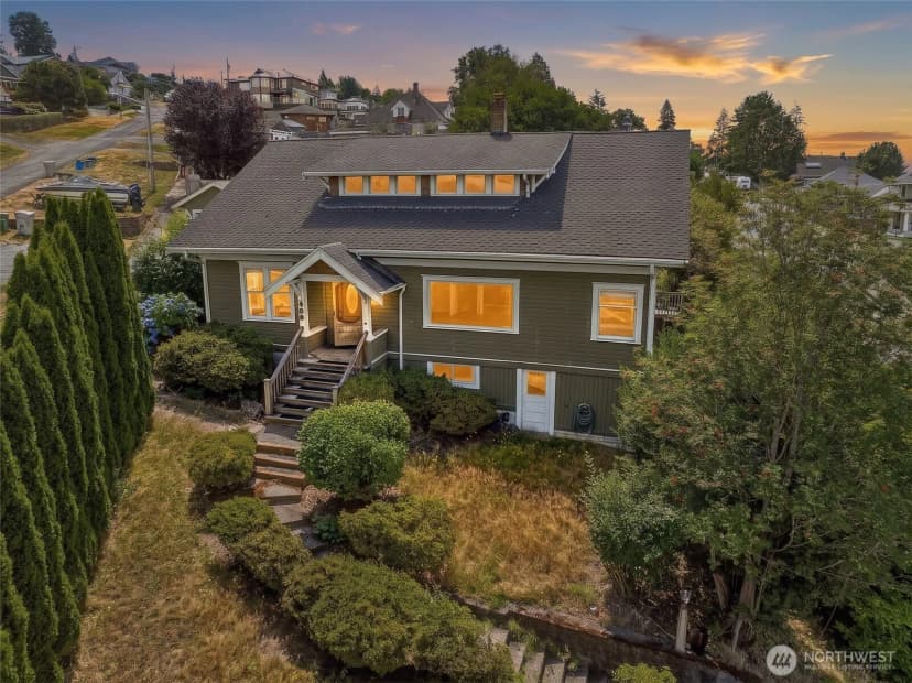 Property photo for 400 Cedar Avenue S, Renton photo 39