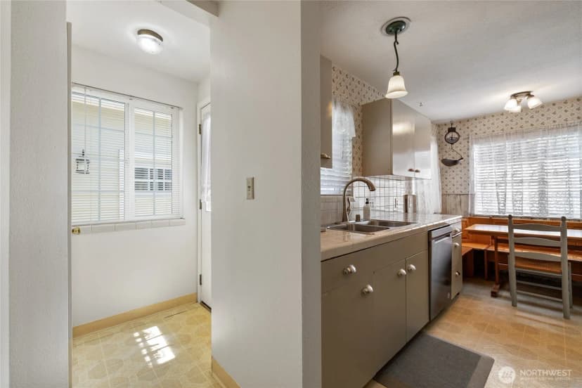 Property photo for 4507 72nd Street E, Tacoma photo 12