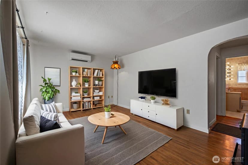 Property photo for 4507 72nd Street E, Tacoma photo 2
