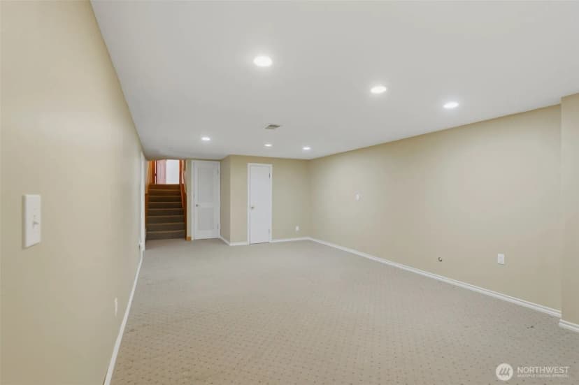 Property photo for 1024 Daniels Drive, Fircrest photo 28