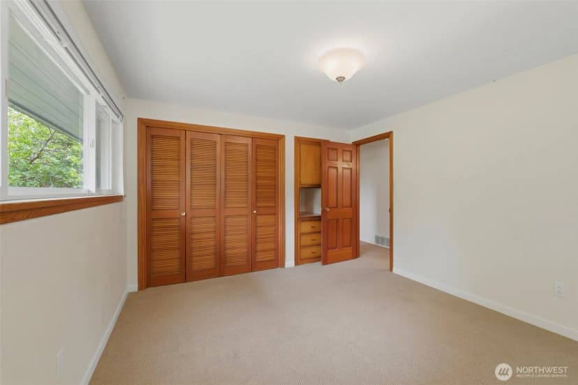 Property photo for 1024 Daniels Drive, Fircrest photo 22