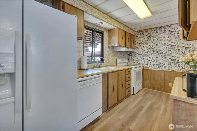 Property photo for 4707 Black Lake Belmore Road Sw #41, Olympia photo 10