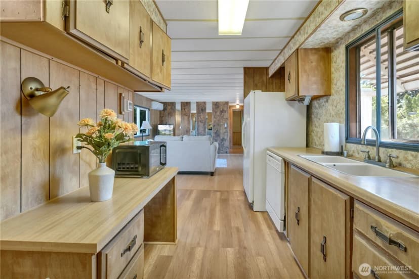 Property photo for 4707 Black Lake Belmore Road Sw #41, Olympia photo 12