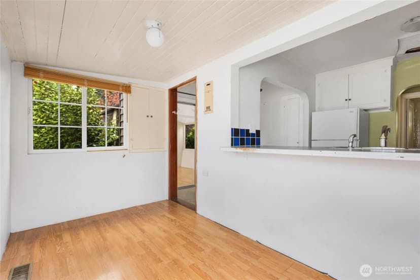 Property photo for 1024 S Director Street, Seattle photo 20