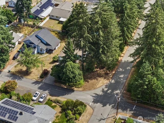 Property photo for 5006 Marian Drive Ne, Olympia photo 5